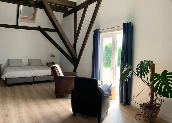 'tuus Op Tessel' לינה וארוחת בוקר 3*