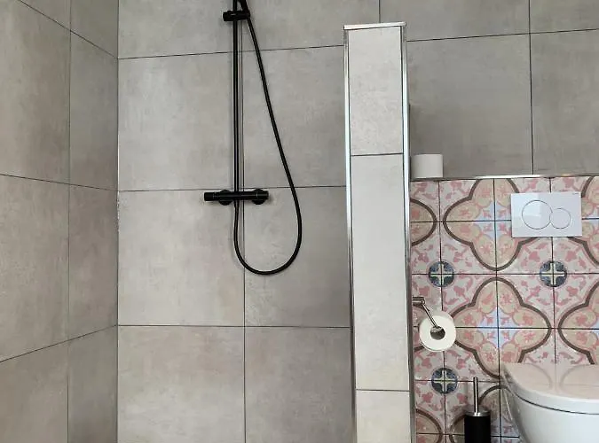 לינה וארוחת בוקר 'tuus Op Tessel'