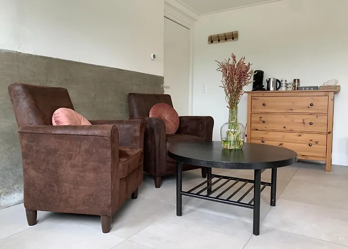 'tuus Op Tessel' לינה וארוחת בוקר 3*